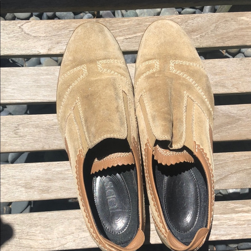 TOD’S Beige Suede Driving Shoes 38Eur. - Picture 2 of 8